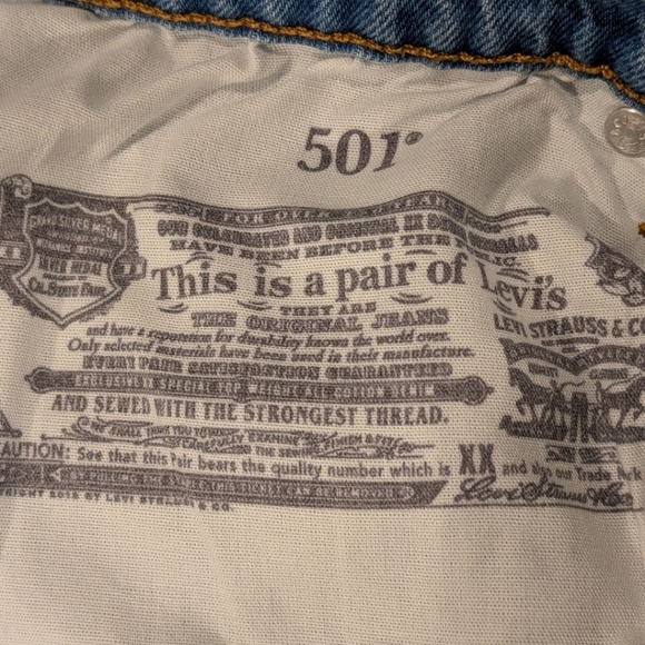 Levi's 501 Original Light Blue Ankle Jeans - Picture 7 of 7